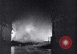 Image Nazi raid aérien incendiaires London England Royaume-Uni, 1940, de la seconde 37 séquences d'archives historiques vidéo 65675031712
