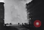 Standbild Blitzkrieg über London London England Vereinigtes Königreich, 1940, aus Sekunde 3 historischem Filmmaterial Videoclip 65675031715