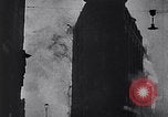 Standbild Blitzkrieg über London London England Vereinigtes Königreich, 1940, aus Sekunde 7 historischem Filmmaterial Videoclip 65675031715