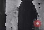 Standbild Blitzkrieg über London London England Vereinigtes Königreich, 1940, aus Sekunde 8 historischem Filmmaterial Videoclip 65675031715