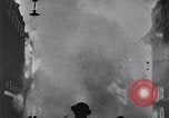 Standbild Blitzkrieg über London London England Vereinigtes Königreich, 1940, aus Sekunde 15 historischem Filmmaterial Videoclip 65675031715
