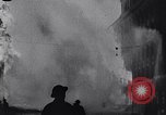 Standbild Blitzkrieg über London London England Vereinigtes Königreich, 1940, aus Sekunde 17 historischem Filmmaterial Videoclip 65675031715