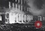 Standbild Blitzkrieg über London London England Vereinigtes Königreich, 1940, aus Sekunde 35 historischem Filmmaterial Videoclip 65675031715