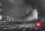 Standbild Blitzkrieg über London London England Vereinigtes Königreich, 1940, aus Sekunde 40 historischem Filmmaterial Videoclip 65675031715
