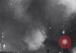 Standbild Blitzkrieg über London London England Vereinigtes Königreich, 1940, aus Sekunde 42 historischem Filmmaterial Videoclip 65675031715