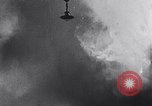 Standbild Blitzkrieg über London London England Vereinigtes Königreich, 1940, aus Sekunde 45 historischem Filmmaterial Videoclip 65675031715