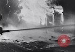 Standbild Blitzkrieg über London London England Vereinigtes Königreich, 1940, aus Sekunde 51 historischem Filmmaterial Videoclip 65675031715