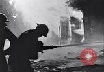Standbild Blitzkrieg über London London England Vereinigtes Königreich, 1940, aus Sekunde 52 historischem Filmmaterial Videoclip 65675031715