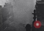 Standbild London Blitz London England Vereinigtes Königreich, 1940, aus Sekunde 30 historischem Filmmaterial Videoclip 65675031716