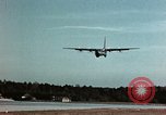 Standbild Lockheed C-130B Hercules United States USA, 1960, aus Sekunde 32 historischem Filmmaterial Videoclip 65675031738
