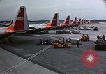Standbild Lockheed C-130B Hercules United States USA, 1960, aus Sekunde 50 historischem Filmmaterial Videoclip 65675031738