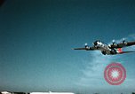 Standbild Lockheed C-130B Hercules United States USA, 1960, aus Sekunde 57 historischem Filmmaterial Videoclip 65675031738