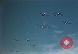 Standbild Lockheed C-130B Hercules United States USA, 1960, aus Sekunde 62 historischem Filmmaterial Videoclip 65675031738