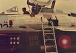 Standbild RF-84F Thunderflash Berlin Deutschland, 1959, aus Sekunde 56 historischem Filmmaterial Videoclip 65675031748