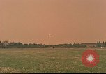 Immagine di C-47 Skytrain Berlino Germania, 1959, secondo 25 filmato di repertorio 65675031749