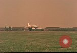 Immagine di C-47 Skytrain Berlino Germania, 1959, secondo 34 filmato di repertorio 65675031749