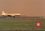 Immagine di C-47 Skytrain Berlino Germania, 1959, secondo 37 filmato di repertorio 65675031749
