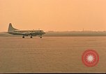 Immagine di C-47 Skytrain Berlino Germania, 1959, secondo 46 filmato di repertorio 65675031749