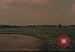 Standbild C-47 Skytrain Berlin Deutschland, 1959, aus Sekunde 10 historischem Filmmaterial Videoclip 65675031750