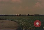 Standbild C-47 Skytrain Berlin Deutschland, 1959, aus Sekunde 12 historischem Filmmaterial Videoclip 65675031750