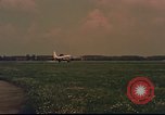 Standbild C-47 Skytrain Berlin Deutschland, 1959, aus Sekunde 14 historischem Filmmaterial Videoclip 65675031750