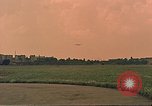 Standbild C-47 Skytrain Berlin Deutschland, 1959, aus Sekunde 37 historischem Filmmaterial Videoclip 65675031750
