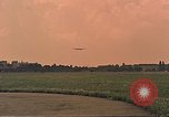 Standbild C-47 Skytrain Berlin Deutschland, 1959, aus Sekunde 46 historischem Filmmaterial Videoclip 65675031750