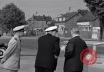 Standbild Charles eine Halleck Wiesbaden Deutschland, 1955, aus Sekunde 45 historischem Filmmaterial Videoclip 65675031763
