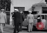 Standbild Charles eine Halleck Wiesbaden Deutschland, 1955, aus Sekunde 59 historischem Filmmaterial Videoclip 65675031763