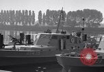 Standbild Charles eine Halleck Wiesbaden Deutschland, 1955, aus Sekunde 23 historischem Filmmaterial Videoclip 65675031764
