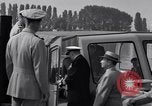 Standbild Charles eine Halleck Wiesbaden Deutschland, 1955, aus Sekunde 48 historischem Filmmaterial Videoclip 65675031764