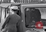 Standbild Charles eine Halleck Wiesbaden Deutschland, 1955, aus Sekunde 52 historischem Filmmaterial Videoclip 65675031764