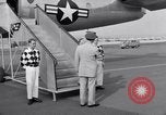 Standbild Alfred Gruenther M Wiesbaden Deutschland, 1955, aus Sekunde 9 historischem Filmmaterial Videoclip 65675031766