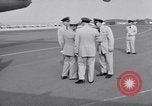 Standbild Alfred Gruenther M Wiesbaden Deutschland, 1955, aus Sekunde 15 historischem Filmmaterial Videoclip 65675031766