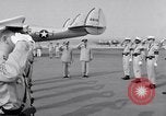 Standbild Alfred Gruenther M Wiesbaden Deutschland, 1955, aus Sekunde 19 historischem Filmmaterial Videoclip 65675031766