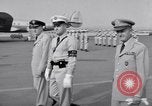 Standbild Alfred Gruenther M Wiesbaden Deutschland, 1955, aus Sekunde 43 historischem Filmmaterial Videoclip 65675031766
