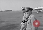 Standbild Alfred Gruenther M Wiesbaden Deutschland, 1955, aus Sekunde 45 historischem Filmmaterial Videoclip 65675031766