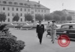 Standbild Charles R Deane Wiesbaden Deutschland, 1955, aus Sekunde 4 historischem Filmmaterial Videoclip 65675031767