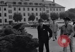 Standbild Charles R Deane Wiesbaden Deutschland, 1955, aus Sekunde 7 historischem Filmmaterial Videoclip 65675031767