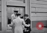 Standbild Charles R Deane Wiesbaden Deutschland, 1955, aus Sekunde 17 historischem Filmmaterial Videoclip 65675031767