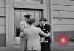 Standbild Charles R Deane Wiesbaden Deutschland, 1955, aus Sekunde 18 historischem Filmmaterial Videoclip 65675031767