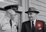 Standbild Charles R Deane Wiesbaden Deutschland, 1955, aus Sekunde 25 historischem Filmmaterial Videoclip 65675031767