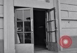 Standbild Charles R Deane Wiesbaden Deutschland, 1955, aus Sekunde 40 historischem Filmmaterial Videoclip 65675031767