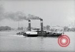 Image le trafic sur le Rhin Wiesbaden Allemagne, 1954, de la seconde 9 séquences d'archives historiques vidéo 65675031783