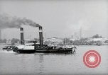 Image le trafic sur le Rhin Wiesbaden Allemagne, 1954, de la seconde 16 séquences d'archives historiques vidéo 65675031783