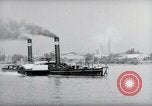 Image le trafic sur le Rhin Wiesbaden Allemagne, 1954, de la seconde 18 séquences d'archives historiques vidéo 65675031783