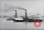 Image le trafic sur le Rhin Wiesbaden Allemagne, 1954, de la seconde 33 séquences d'archives historiques vidéo 65675031783