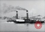 Image le trafic sur le Rhin Wiesbaden Allemagne, 1954, de la seconde 34 séquences d'archives historiques vidéo 65675031783