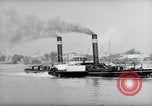 Image le trafic sur le Rhin Wiesbaden Allemagne, 1954, de la seconde 35 séquences d'archives historiques vidéo 65675031783
