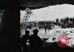 Image construction de pont Wiesbaden Allemagne, 1954, de la seconde 9 séquences d'archives historiques vidéo 65675031785